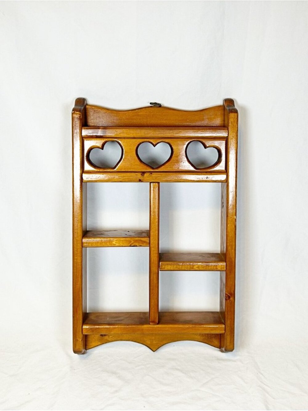 Vintage Wooden Rustic Farmhouse Country Heart Cutout Shadow Box Wall Shelf